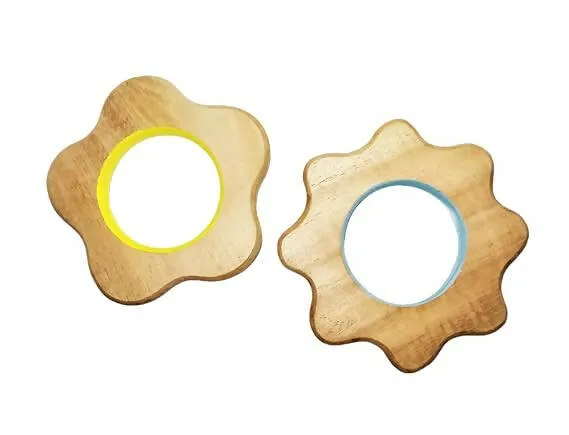 Babycov Cute Flower Shape Natural Neem Wood Teethers for Babies | Natural and Safe | Goodness of Organic Neem Wood | Both Chewing and Grasping Toy | Set of 2 (Age 4  Months)